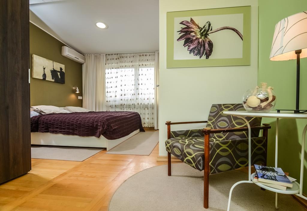 Apartments Kruc 자그레브 외부 사진